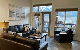 Spectacular Penthouse With Amazing Views, Indoor Pool And Hot Tub